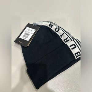 Burton Partylap Beanie Black Men's Fold-up Cuff Logo NWT Polylana Wool Hat